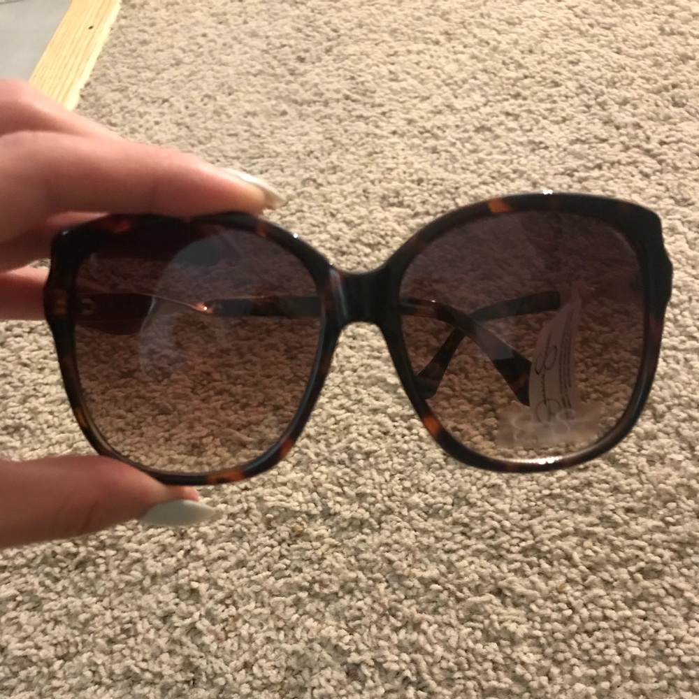 NWT Jessica Simpson oversized designer sunglasses